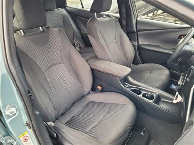 2016 Toyota Prius Two   - Photo 13 - Redding, CA 96001