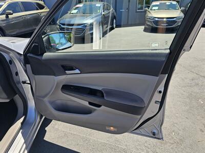 2010 Honda Accord LX   - Photo 10 - Redding, CA 96001