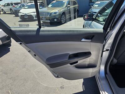 2010 Honda Accord LX   - Photo 14 - Redding, CA 96001