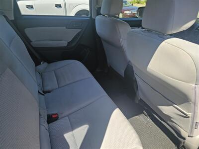 2014 Subaru Forester 2.5i - Photo 11 - Redding, CA 96001
