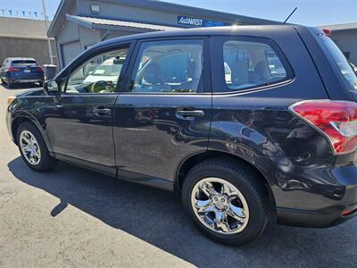 2014 Subaru Forester 2.5i - Photo 5 - Redding, CA 96001