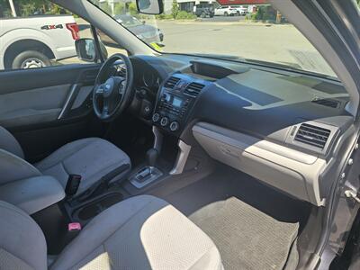 2014 Subaru Forester 2.5i - Photo 9 - Redding, CA 96001