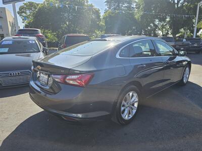 2019 Chevrolet Malibu LT   - Photo 7 - Redding, CA 96001