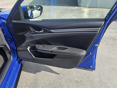 2018 Honda Civic Sport - Photo 10 - Redding, CA 96001