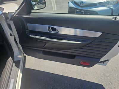 2002 Ford Thunderbird Deluxe   - Photo 10 - Redding, CA 96001