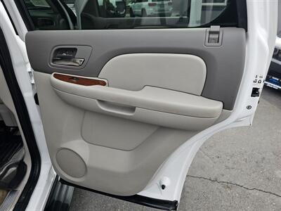 2007 GMC Yukon SLT SLT 4dr SUV   - Photo 12 - Redding, CA 96001