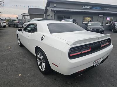 2022 Dodge Challenger GT   - Photo 5 - Redding, CA 96001