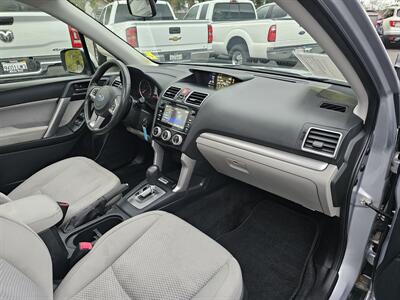 2017 Subaru Forester 2.5i Premium - Photo 9 - Redding, CA 96001