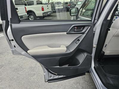 2017 Subaru Forester 2.5i Premium - Photo 14 - Redding, CA 96001
