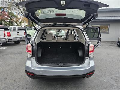 2017 Subaru Forester 2.5i Premium - Photo 16 - Redding, CA 96001
