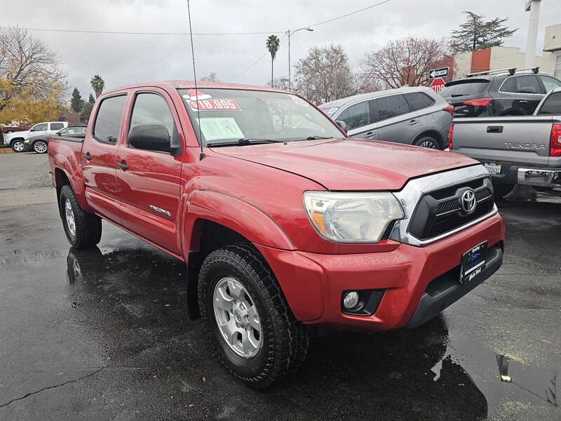 2015 Toyota Tacoma PreRunner's photo