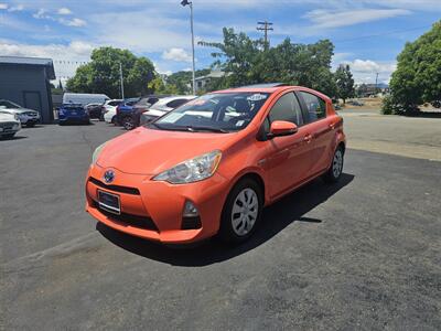 2013 Toyota Prius c Three - Photo 3 - Redding, CA 96001