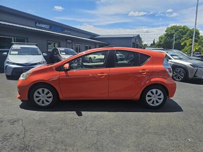 2013 Toyota Prius c Three - Photo 4 - Redding, CA 96001