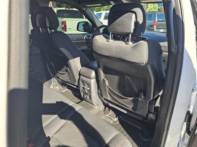 2017 Jeep Grand Cherokee Laredo   - Photo 11 - Redding, CA 96001