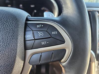 2017 Jeep Grand Cherokee Laredo   - Photo 22 - Redding, CA 96001