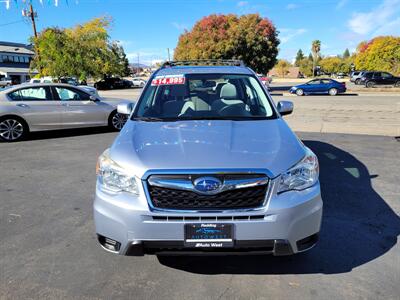 2015 Subaru Forester 2.5i Premium   - Photo 2 - Redding, CA 96001