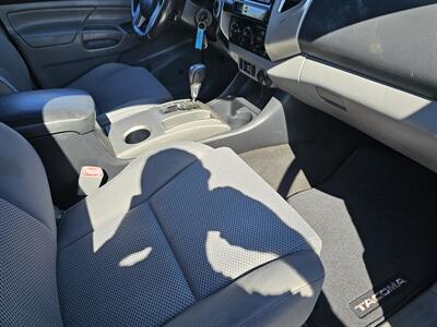 2013 Toyota Tacoma V6   - Photo 8 - Redding, CA 96001