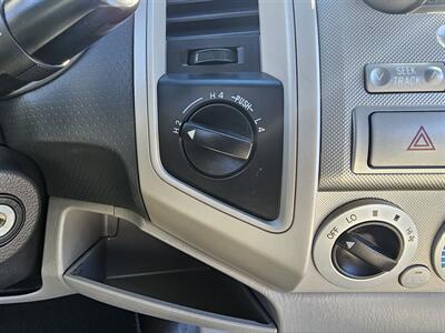 2005 Toyota Tacoma V6   - Photo 14 - Redding, CA 96001