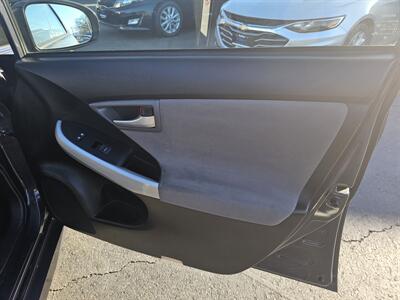 2014 Toyota Prius Two - Photo 9 - Redding, CA 96001