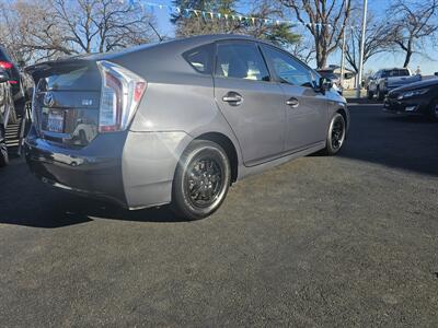 2014 Toyota Prius Two - Photo 6 - Redding, CA 96001