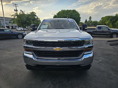 2018 Chevrolet Silverado 1500 LT   - Photo 2 - Redding, CA 96001