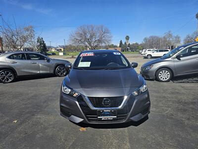 2021 Nissan Versa SV   - Photo 2 - Redding, CA 96001