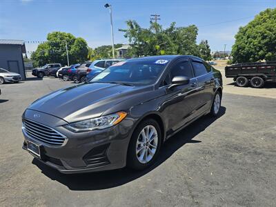 2020 Ford Fusion Hybrid SE   - Photo 3 - Redding, CA 96001