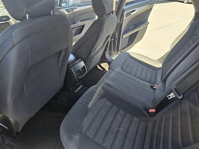 2020 Ford Fusion Hybrid SE   - Photo 15 - Redding, CA 96001