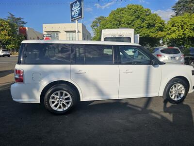 2019 Ford Flex SE - Photo 8 - Redding, CA 96001
