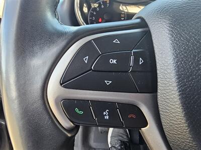 2019 Jeep Grand Cherokee Laredo   - Photo 20 - Redding, CA 96001