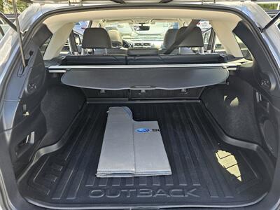 2019 Subaru Outback 3.6R Limited   - Photo 13 - Redding, CA 96001