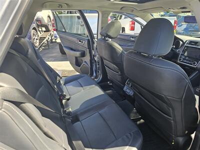 2019 Subaru Outback 3.6R Limited   - Photo 11 - Redding, CA 96001