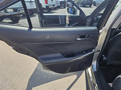 2014 Lexus IS 250   - Photo 14 - Redding, CA 96001