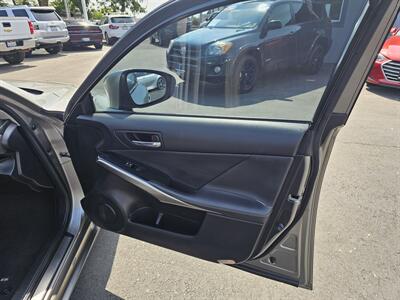 2014 Lexus IS 250   - Photo 10 - Redding, CA 96001