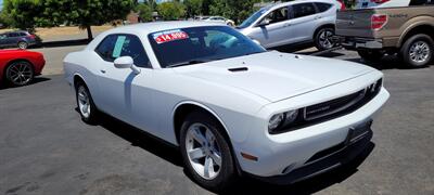 2011 Dodge Challenger SE   - Photo 1 - Redding, CA 96001