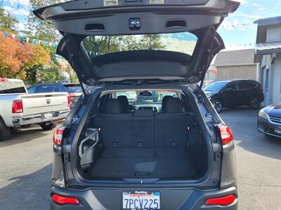 2016 Jeep Cherokee Latitude   - Photo 18 - Redding, CA 96001