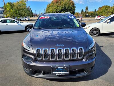 2016 Jeep Cherokee Latitude   - Photo 2 - Redding, CA 96001