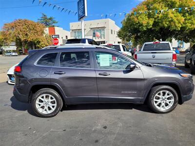 2016 Jeep Cherokee Latitude   - Photo 7 - Redding, CA 96001