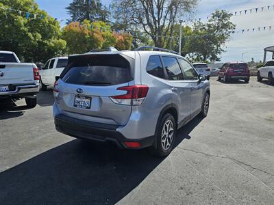 2020 Subaru Forester Premium   - Photo 7 - Redding, CA 96001