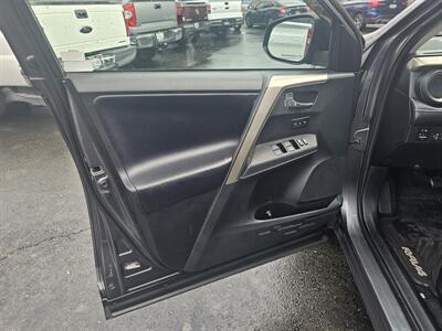 2013 Toyota RAV4 Limited   - Photo 16 - Redding, CA 96001
