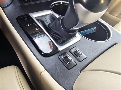 2016 Toyota Highlander XLE - Photo 21 - Redding, CA 96001