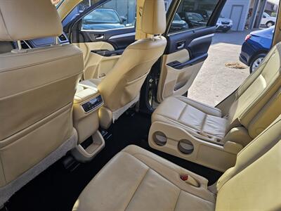 2016 Toyota Highlander XLE - Photo 12 - Redding, CA 96001