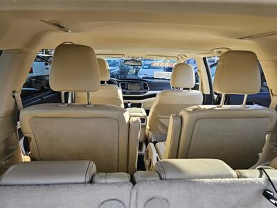 2016 Toyota Highlander XLE - Photo 16 - Redding, CA 96001