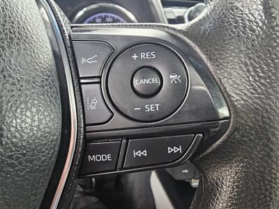 2020 Toyota Camry Hybrid LE   - Photo 20 - Redding, CA 96001