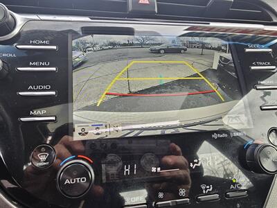 2020 Toyota Camry Hybrid LE   - Photo 18 - Redding, CA 96001