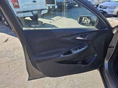 2020 Chevrolet Malibu LT   - Photo 18 - Redding, CA 96001