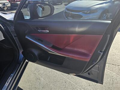 2014 Lexus IS 250   - Photo 9 - Redding, CA 96001