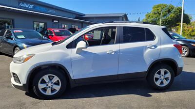 2018 Chevrolet Trax LT   - Photo 4 - Redding, CA 96001