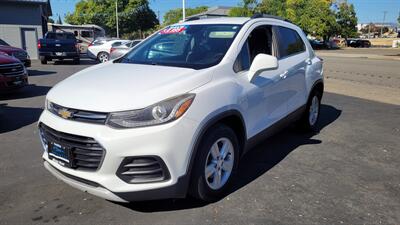 2018 Chevrolet Trax LT   - Photo 3 - Redding, CA 96001