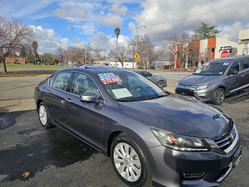 2013 Honda Accord EX-L V6 w/Navi   - Photo 1 - Redding, CA 96001